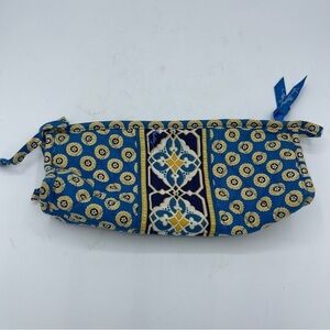 Vera Bradley retired Riviera blue cosmetic/make Up Bag Zip Top Lined 9x4x2